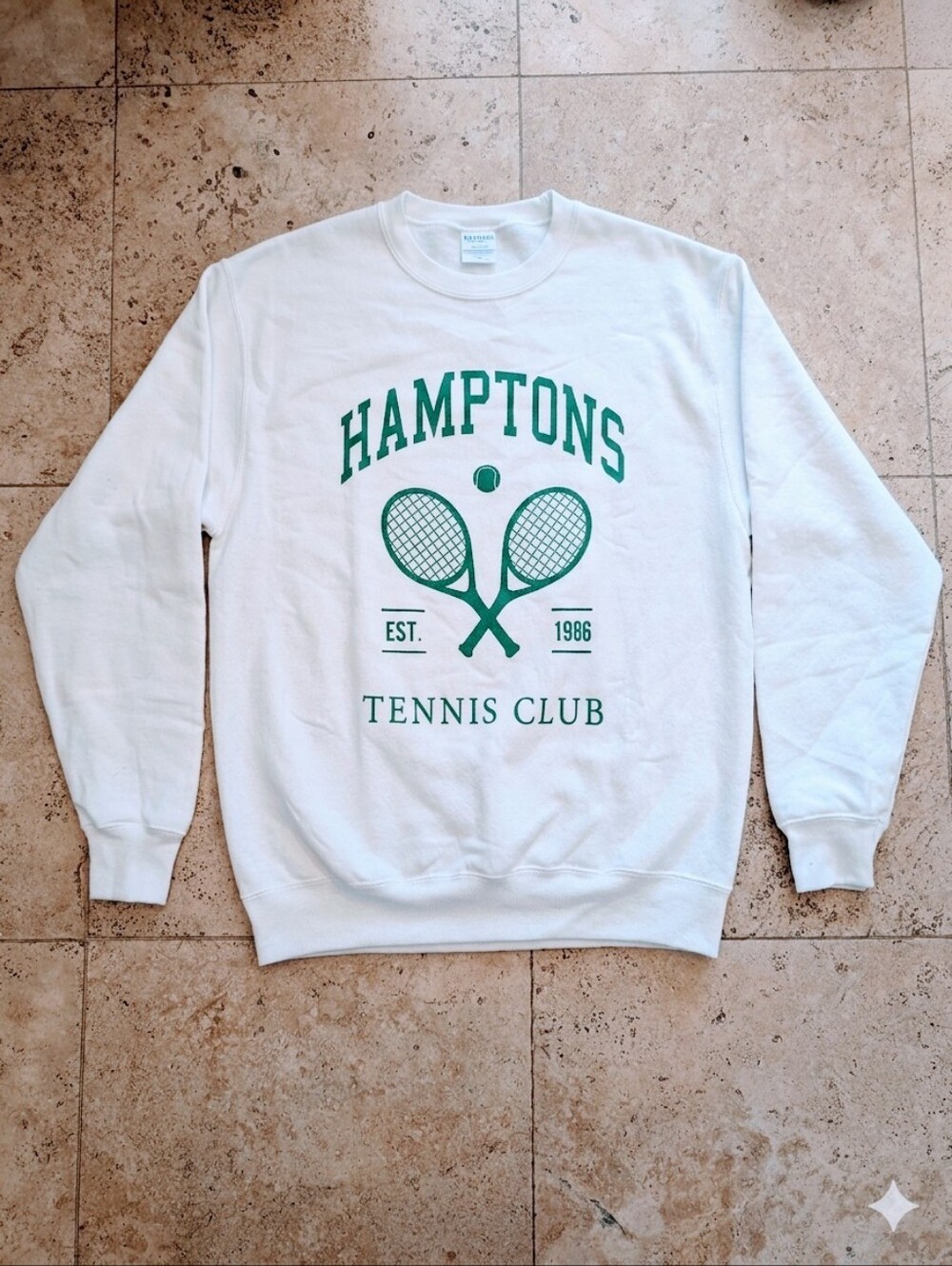 NEW Hamptons Tennis Club Sweatshirt Size M